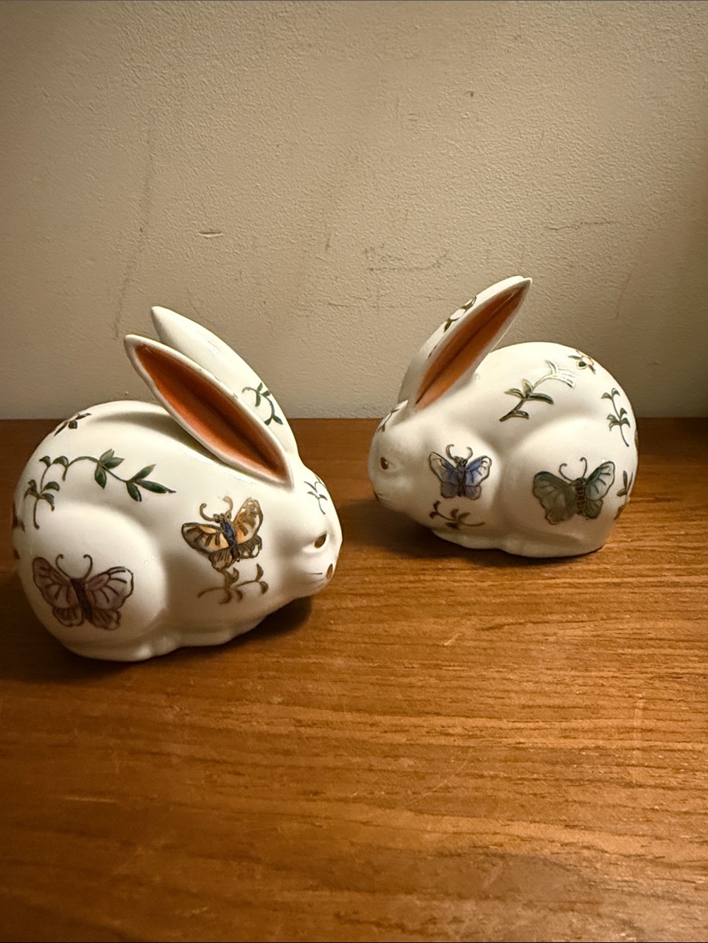 ANDREA by SADEK Porcelain Butterfly Bunny Rabbit Collectible Figurine